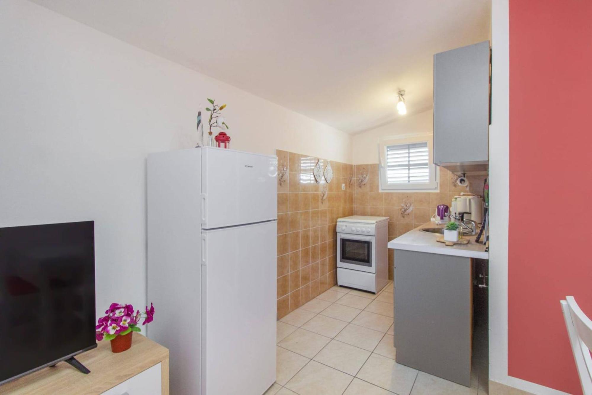 Apartments Alaga Tribalj Екстериор снимка