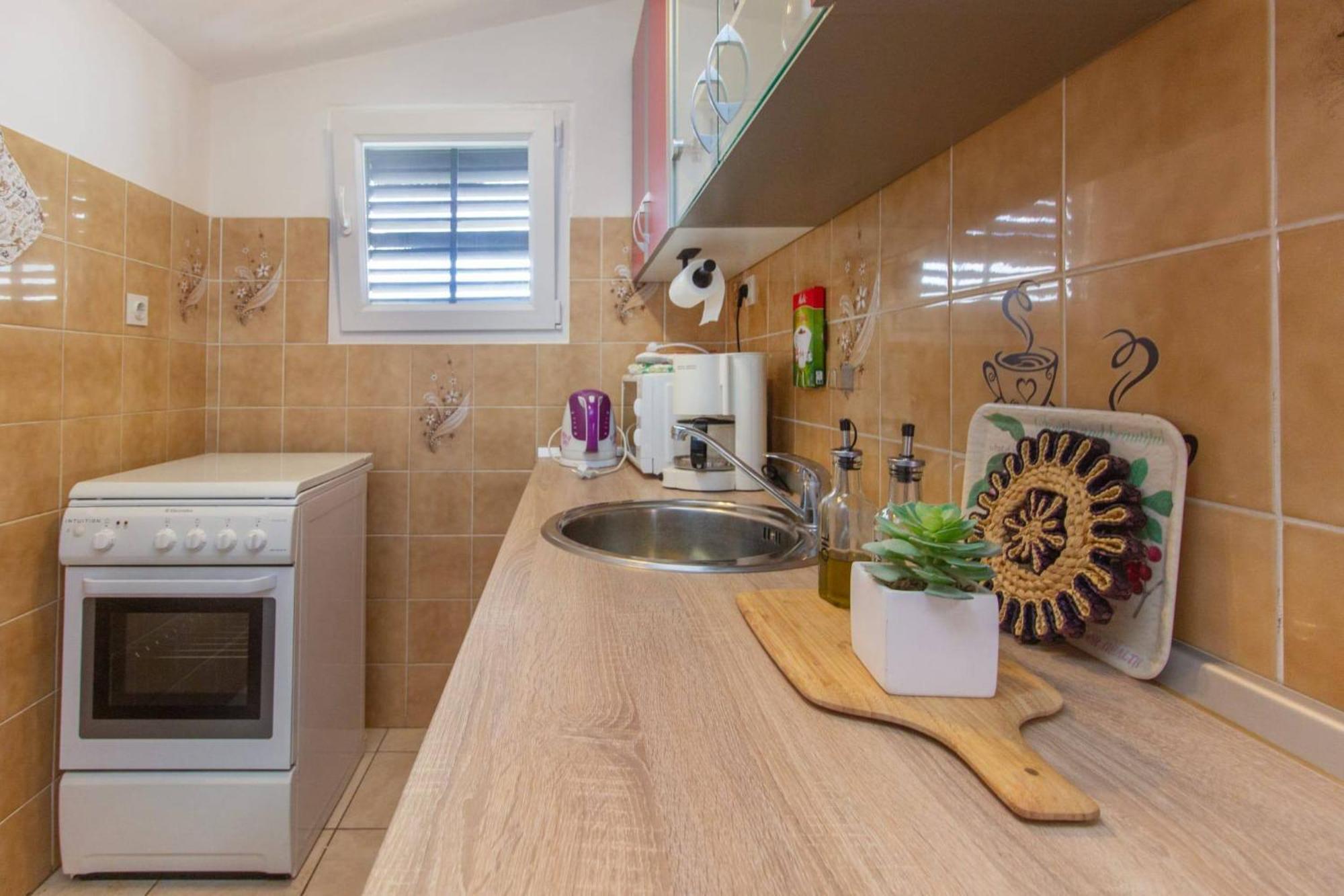 Apartments Alaga Tribalj Екстериор снимка